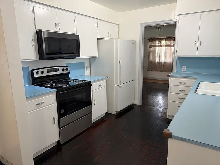 6521 Alfaretta St SW — Photo 6