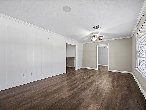 5th image of 15915 Mueschke Rd