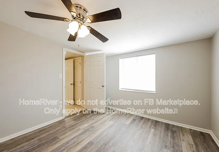 11211 W Missouri Ave — Photo 10
