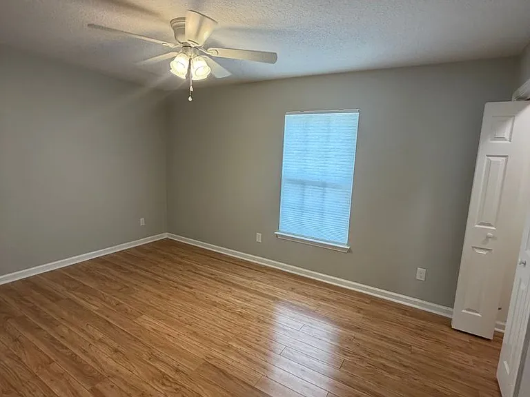 134 Kristins Dr — Photo 13