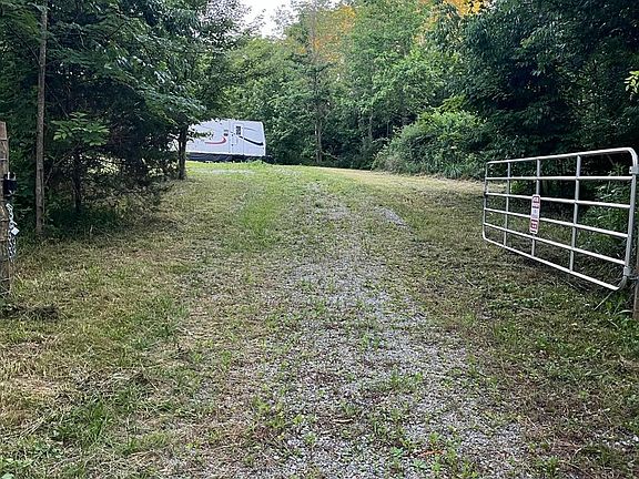 2nd image of 2450 Vance Rd