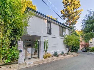 10059 Westwanda Dr, Beverly Hills, CA 90210