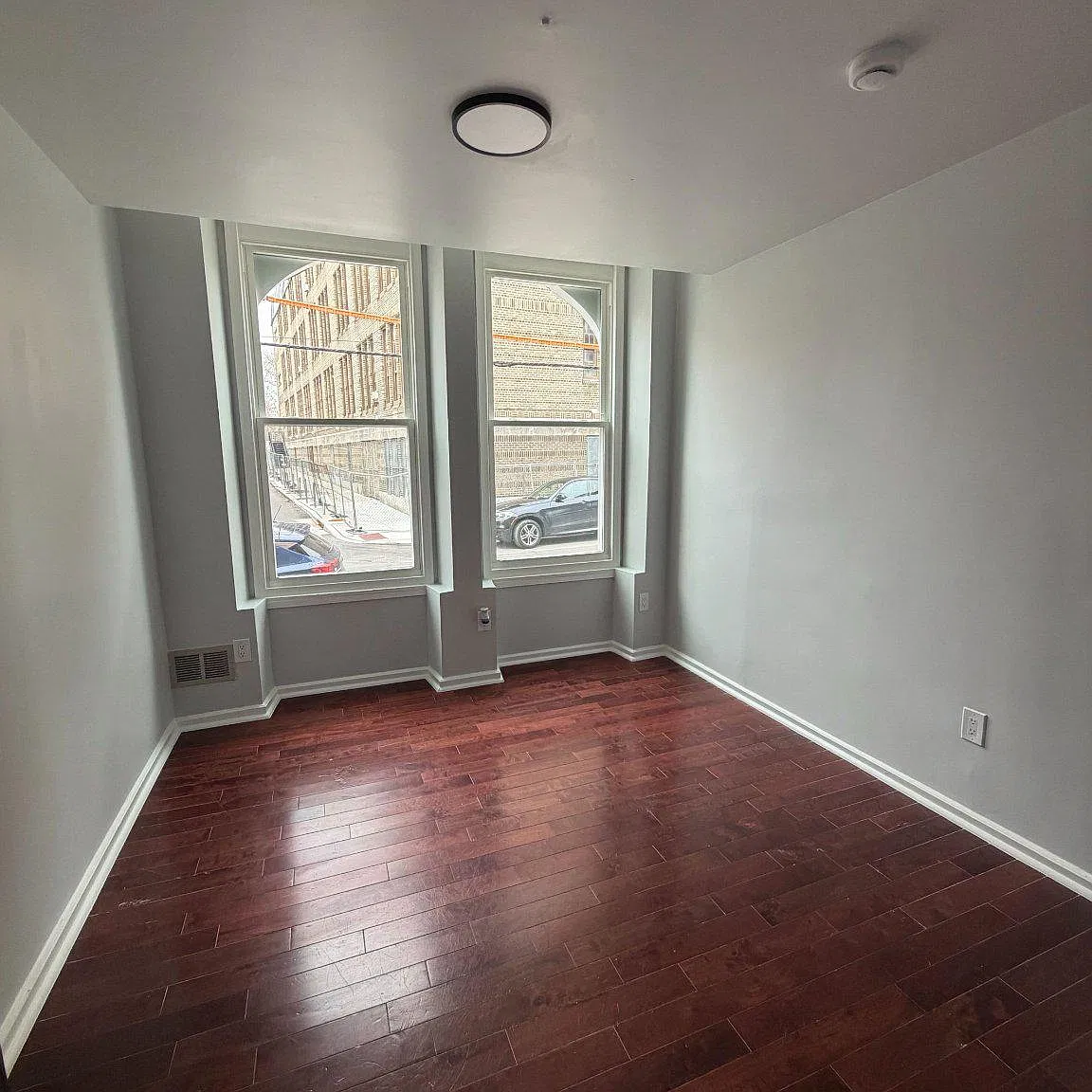 727 N 17th St — Photo 1