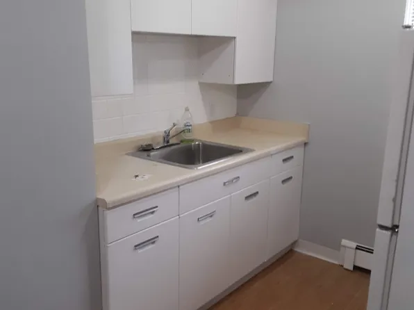 Sapphire Gardens, 15610 Madison Ave APT 301, Lakewood, OH 44107