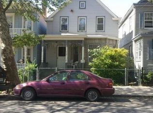 207 Gordon St, Perth Amboy, NJ 08861