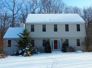 130 Walnut St, Douglas, MA 01516