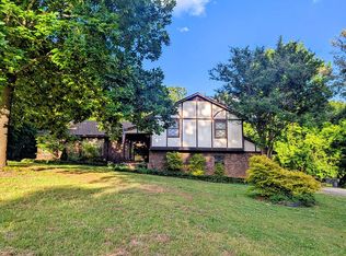200 Skyline Dr, Russellville, AL 35653