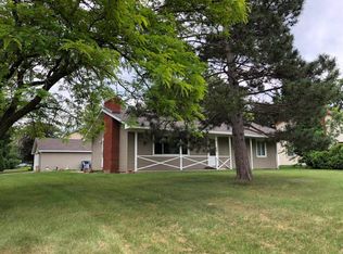 11849 Bittersweet St NW, Coon Rapids, MN 55433