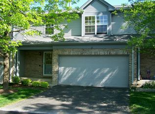 32 Oxford Ct, Algonquin, IL