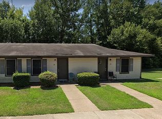 1100 S Adams St #1100, Carthage, TX 75633