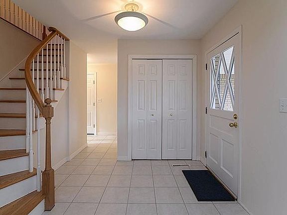 3rd image of 4405 E Loch Alpine Dr