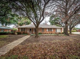 525 Park Ln, Richardson, TX 75081