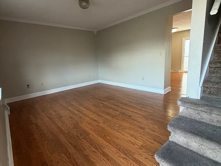 930 Beverly Dr #3 — Photo 7