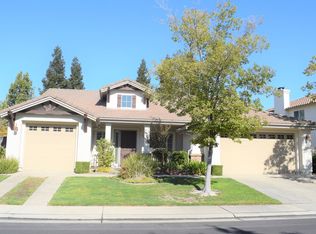 3328 E Pintail Way, Elk Grove, CA 95757