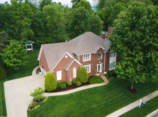1304 Isleworth Dr, Louisville, KY 40245