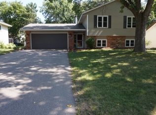 10449 Zinran Ave S, Bloomington, MN 55438