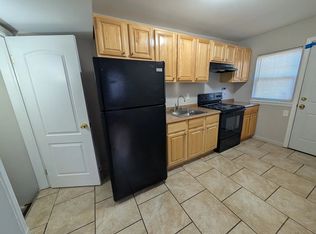 3815 Ravenwood Ave, Baltimore, MD 21213