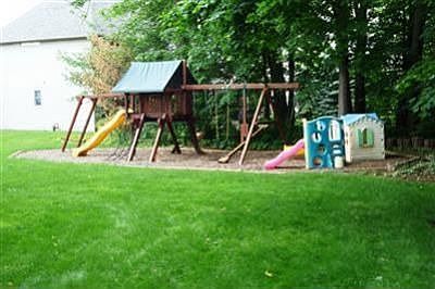 4th image of 2181 Lake Pointe Dr