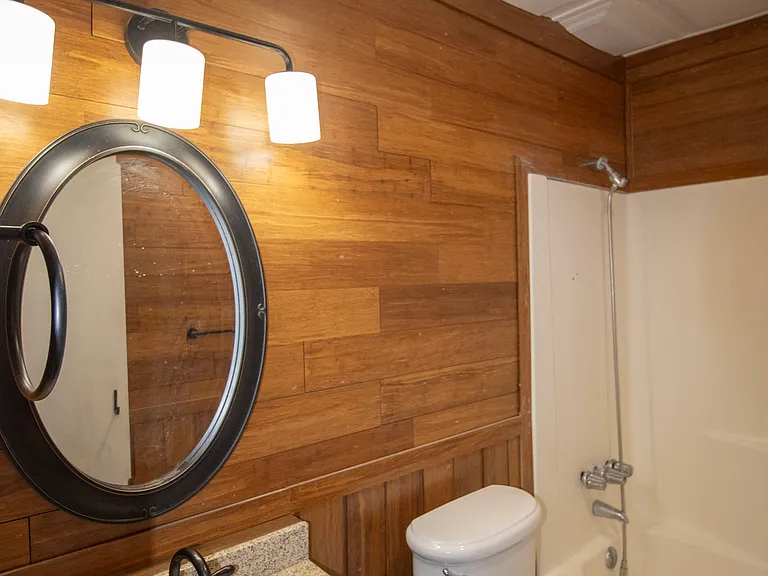 20 E Jones Ave #D — Photo 7