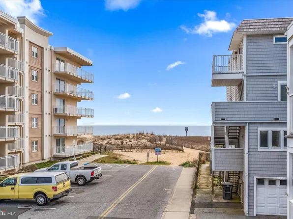 5 41st St Unit 11, Ocean City, MD 21842