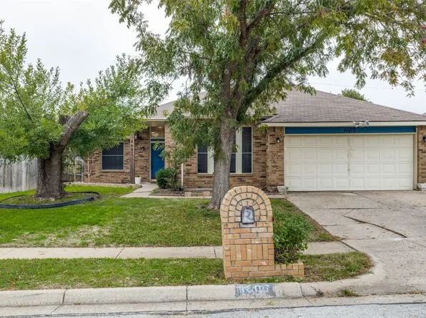 6607 Towerwood Dr, Arlington, TX 76001