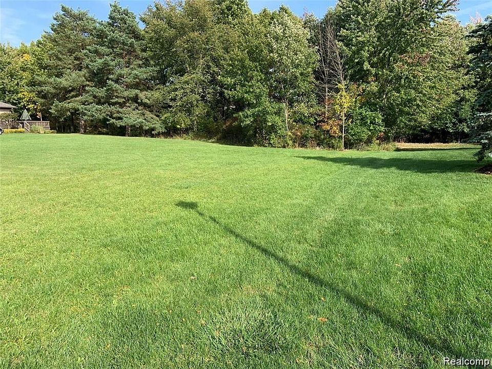 2nd image of 8413 Grovemont Ct