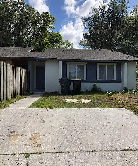 1082 Old South Dr — Photo 1
