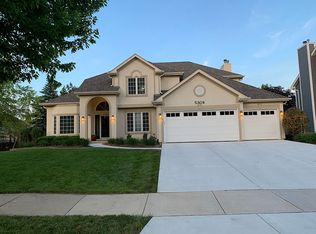 5308 Papaw Dr, Naperville, IL 60564