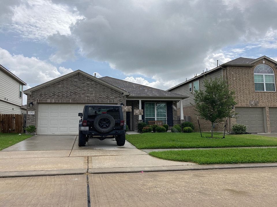 1st image of 12330 King Ferdinand Dr