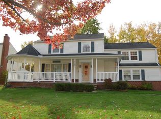 5268 Marian Dr, Lyndhurst, OH