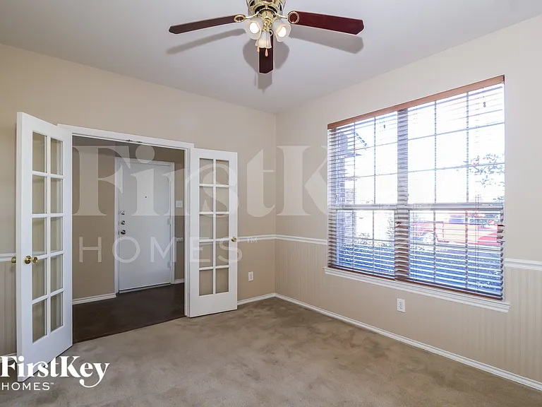 4532 Fir Dr — Photo 6