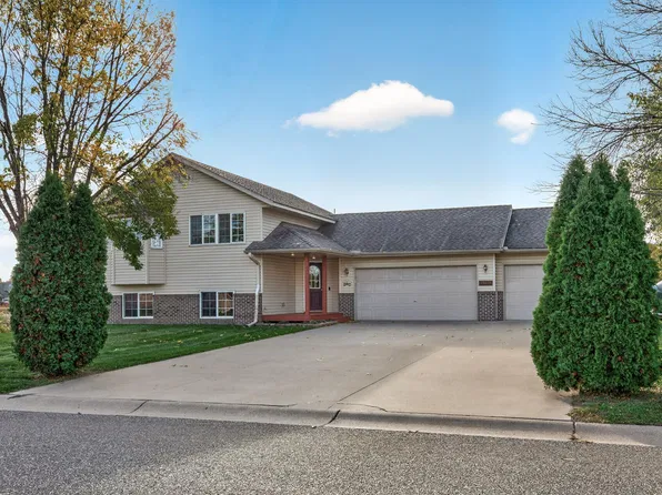 37838 Hawthorne Ave, North Branch, MN 55056