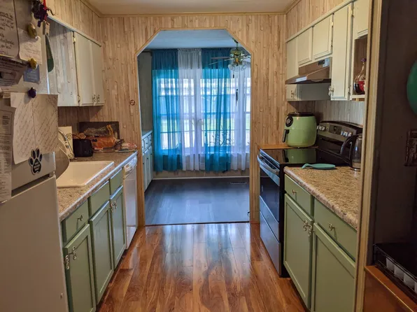 411-3150 NE 36th Ave Lot 411, Ocala, FL 34479