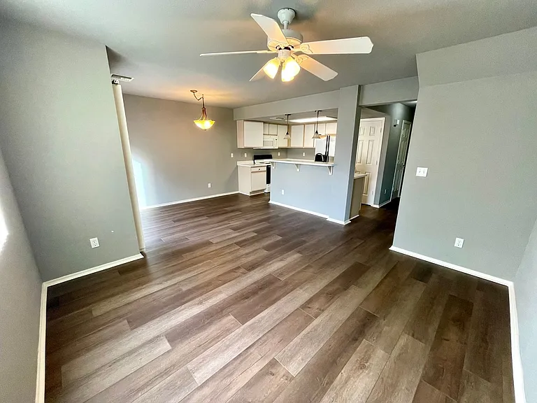 3448 Sun River Rd #4 — Photo 9