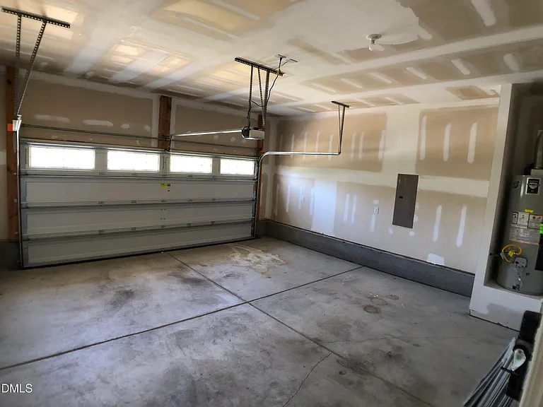 313 Ivy Arbor Way — Photo 21