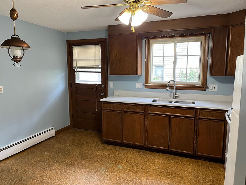 Eat in Kitchen