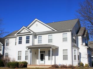2 Heather Ct, Plainsboro, NJ 08536