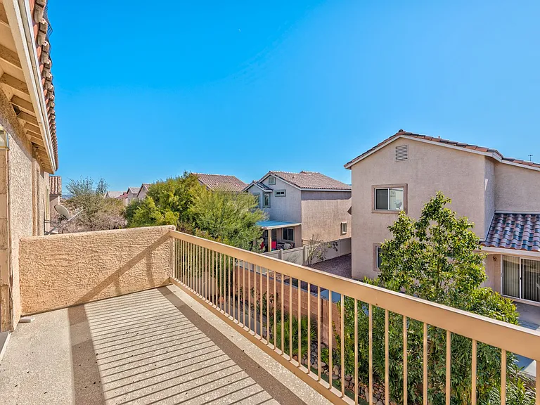 1593 Dark Wolf Ave — Photo 11