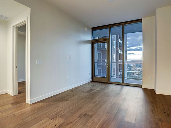 5th image of 44 East Ave #2104