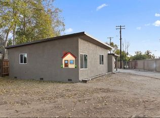 449 Pine St, Modesto, CA 95351