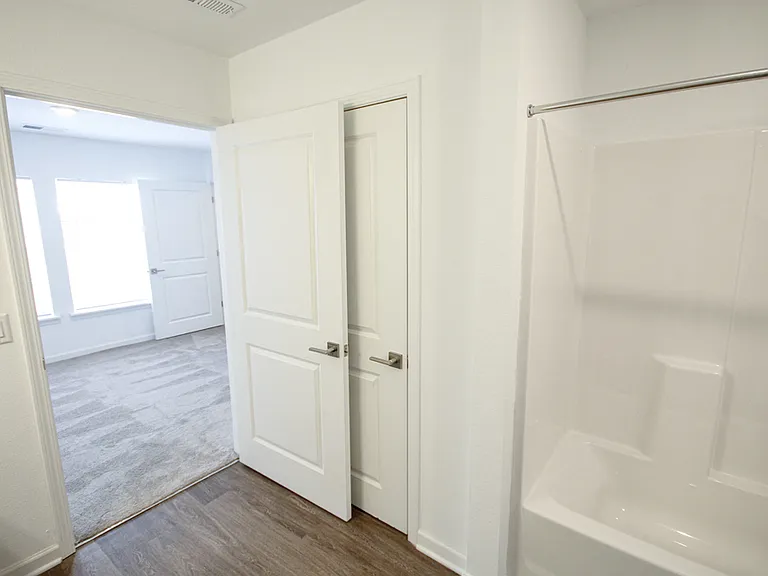 Windmiller Pointe — Photo 8