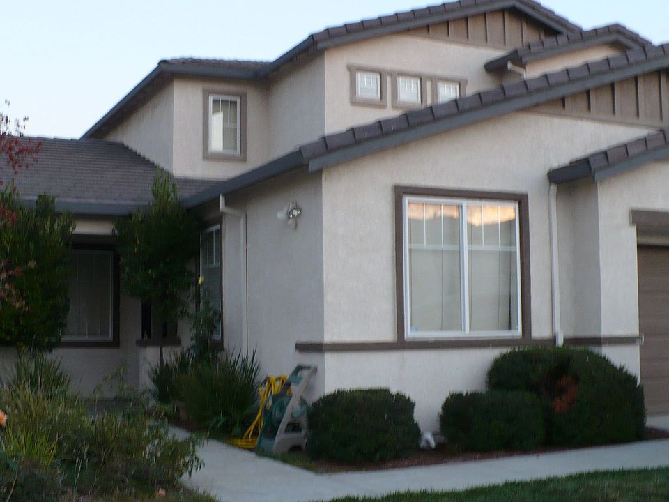1st image of 641 Herb White Way