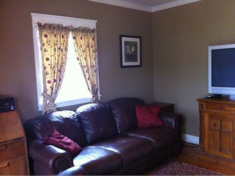 2nd image of 114 Pine Ave