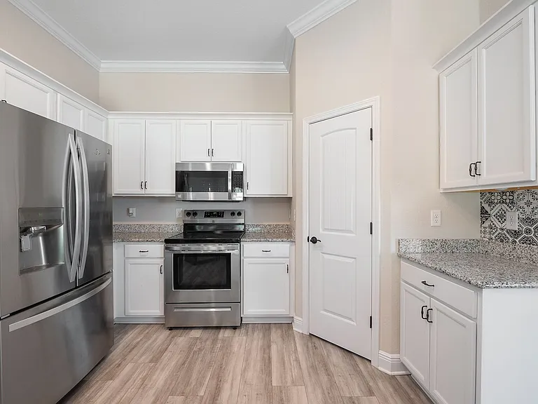 725 Upper Heron Way — Photo 11