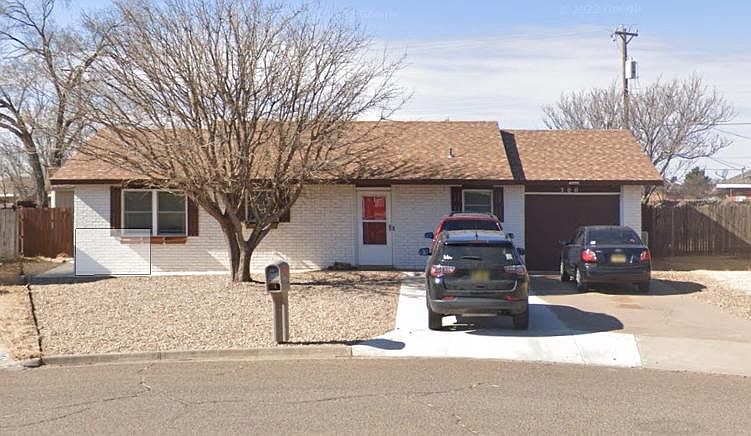 1st image of 300 Tucker Cir