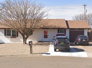 300 Tucker Cir, Clovis, NM 88101
