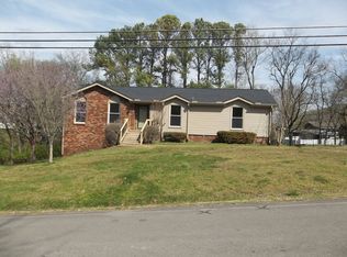 213 Spring Rd, Old Hickory, TN 37138