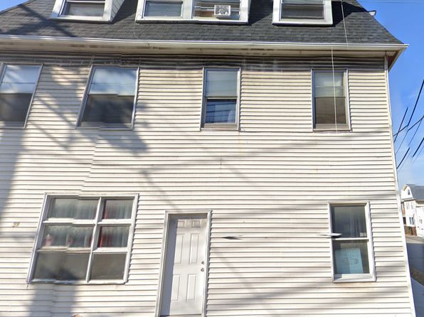 99 N Main St APT 2A