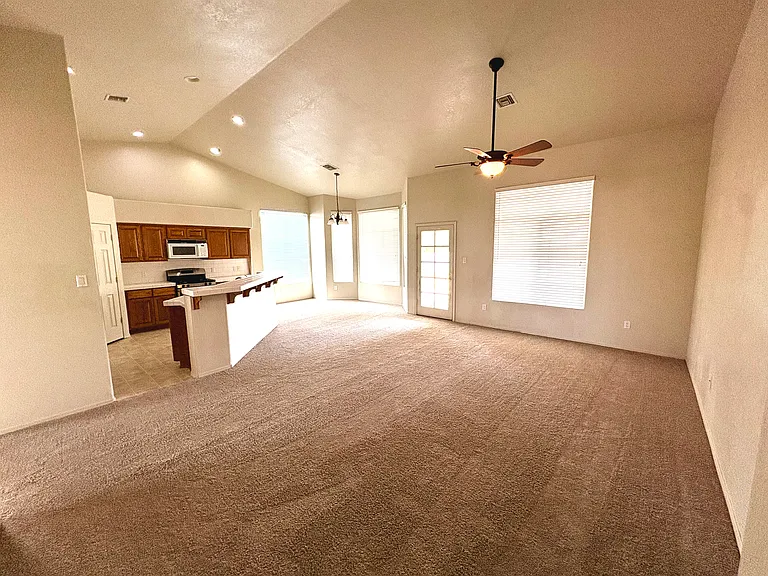 3700 W 25th Pl — Photo 6