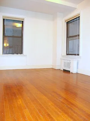 Rented by Ready Group | media 11